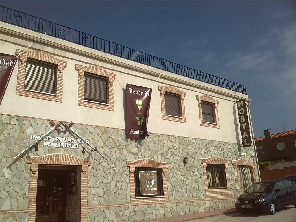 Hostal La Aldaba Hotel Montearagon ภายนอก รูปภาพ